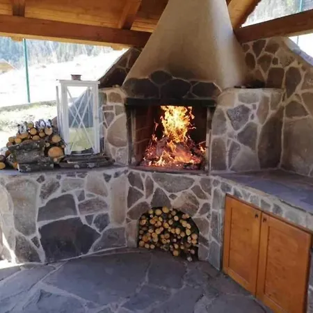 Family - Drevenica Lipa Chalet *