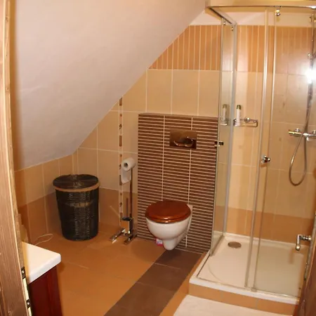 Family - Drevenica Lipa