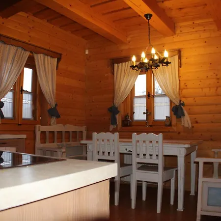 Family - Drevenica Lipa Chalet